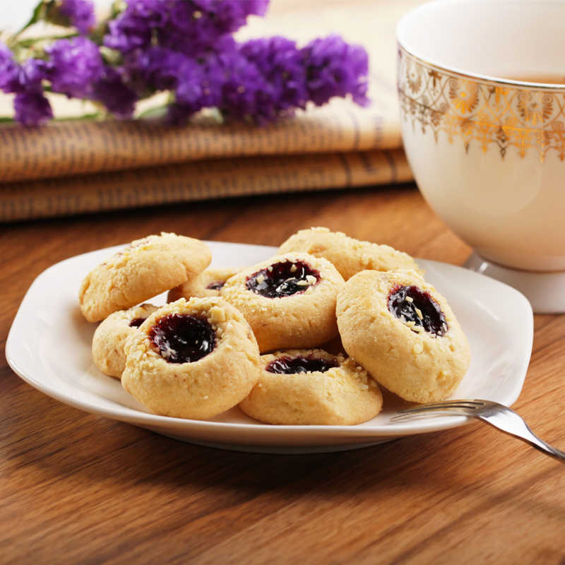 新年蓝莓曲奇好吃点饼干手工制作进口杏仁粉点心 休闲零食下午茶