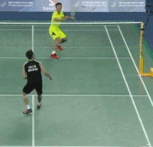 小羽毛飞呀飞,撩人的风污污地吹