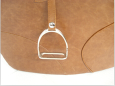 Кожаный диван Red Sun furniture