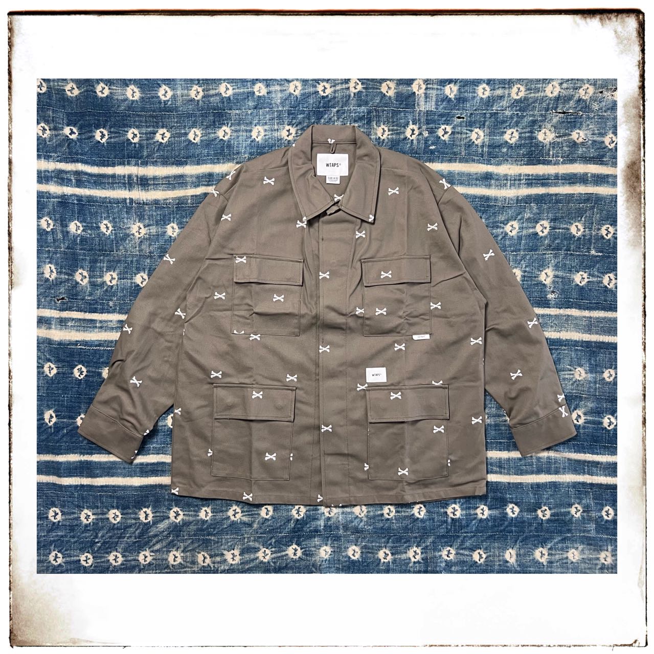 現貨WTAPS 22AW JUNGLE/LS/CTPL.TWILL.DOT SIGHT 長袖四袋襯衫- Taobao