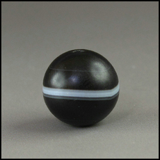 Украшения на руку 12 мм фармацевтов