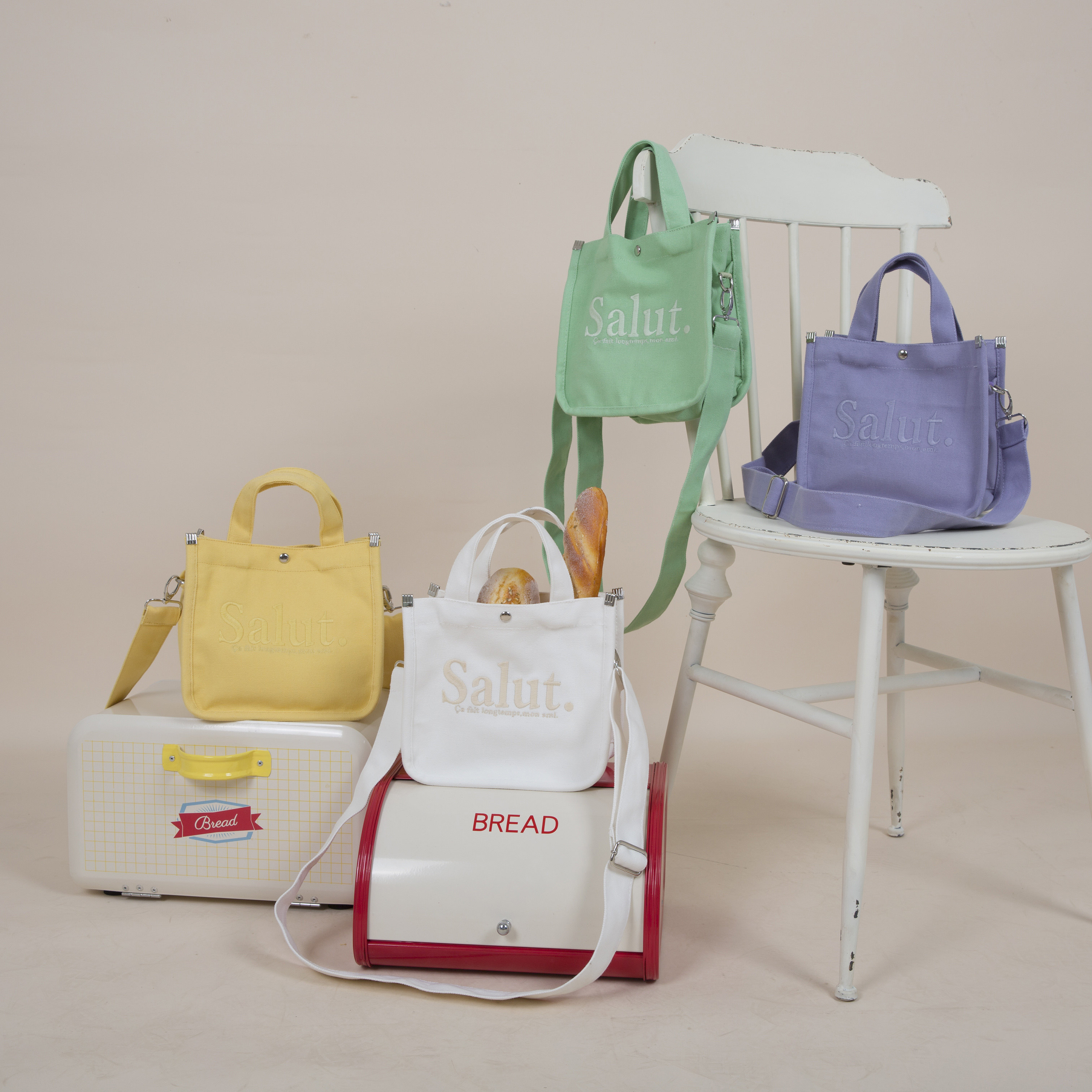 唐糖包袋/ins超火挎包女刺绣字母手提斜挎小背包简约百搭帆布包女