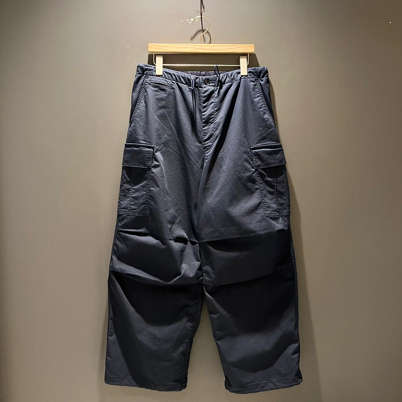 国仓S.F.C WIDE TAPERED EASY PANTS 23SS 宽松束脚羊毛休闲裤-Taobao