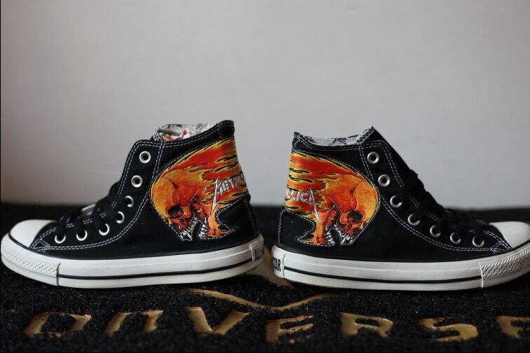 converse metallica