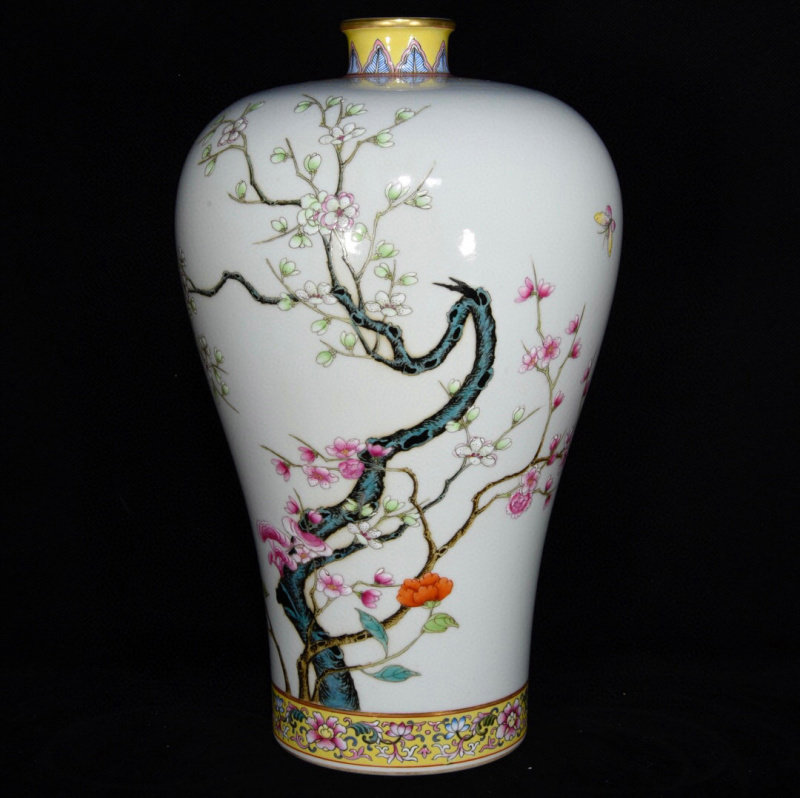 清朝 乾隆年製 エナメル 花瓶 工芸品 磁器 置物 アンティーク