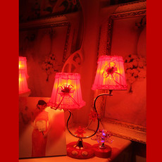 Светящаяся игрушка Свадебное торжество праздничный стол