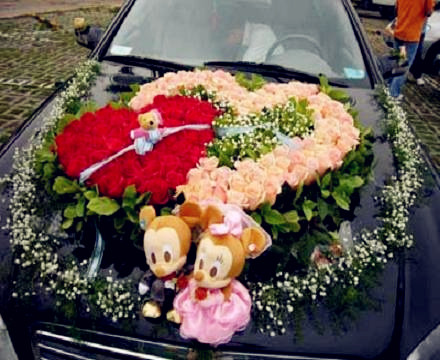

Свадебные цветы для украшения автомобиля
