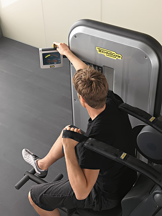 Рычажная тяга в тренажере Technogym