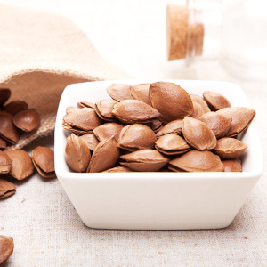 【包邮】开口小白杏坚果 400g