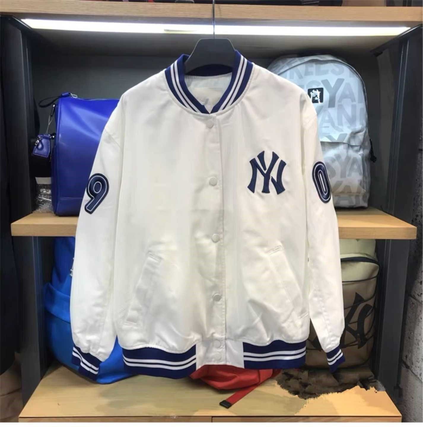 韩版白色蓝色黑色街头2021新款单排扣字母绣花棒球服情侣宽松外套