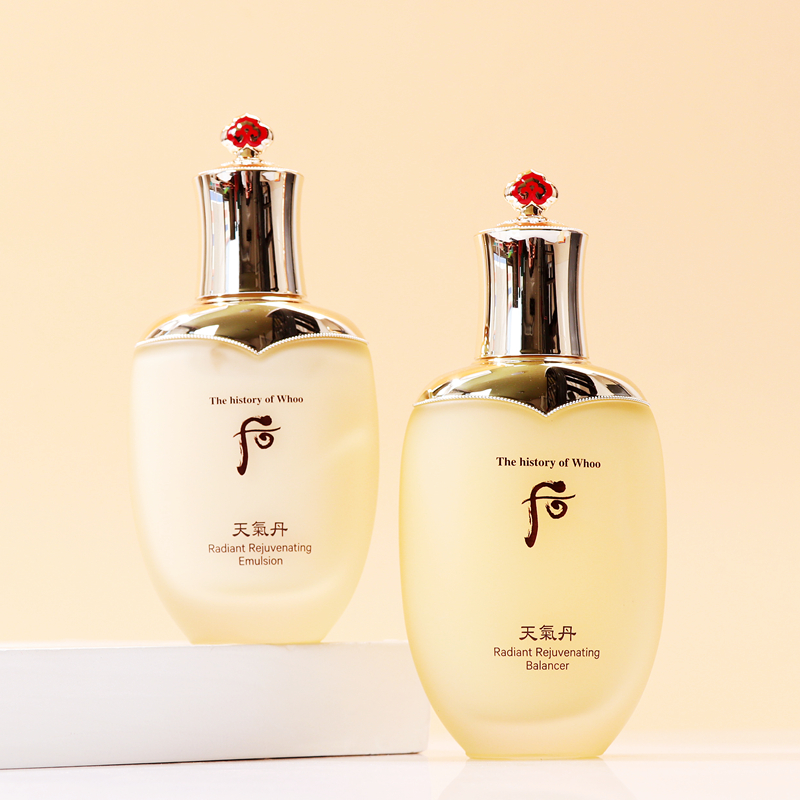 韓国化粧品whoo雪 美白化粧水乳液セット 韩国拱辰享津率享WHOO后雪美白水乳套盒水分面霜两三件套装补水淡