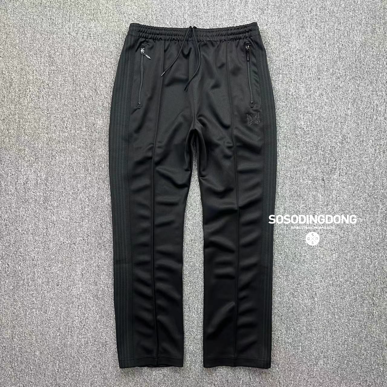 現貨NEEDLES NARROW TRACK PANT FS別注經典黑白蝴蝶刺繡運動褲-Taobao