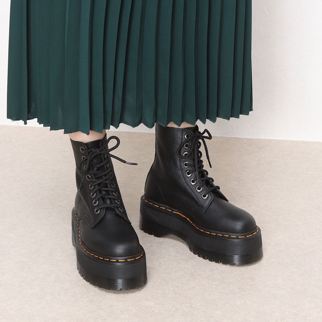 限定品人気 Dr.Martens by だいず's shop☆プロフィールをご一読