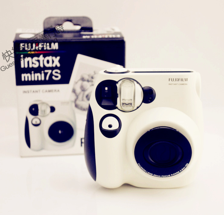 Полароид Fujifilm Mini7s