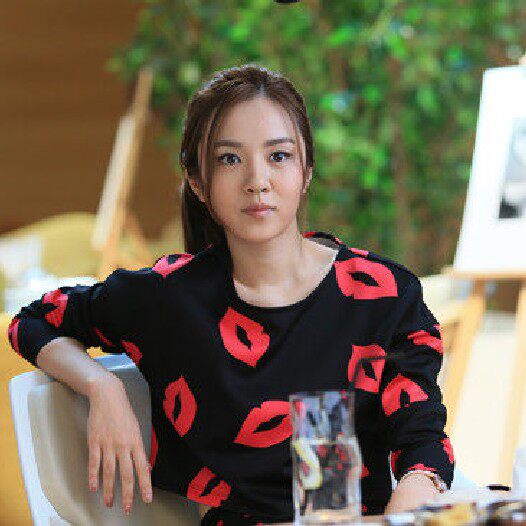 妈妈像花儿一样王晓晨同款圆领宽松印花长袖卫衣上衣