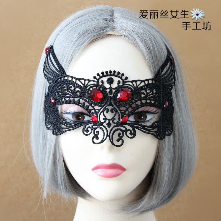 

Карнавальная маски