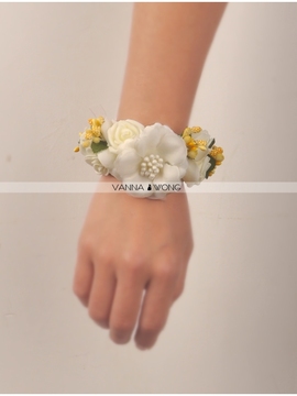 F157-S fresh gorgeous wrist flower bracelet flower bride hands much to a light orange flesh pink and purple white Brown