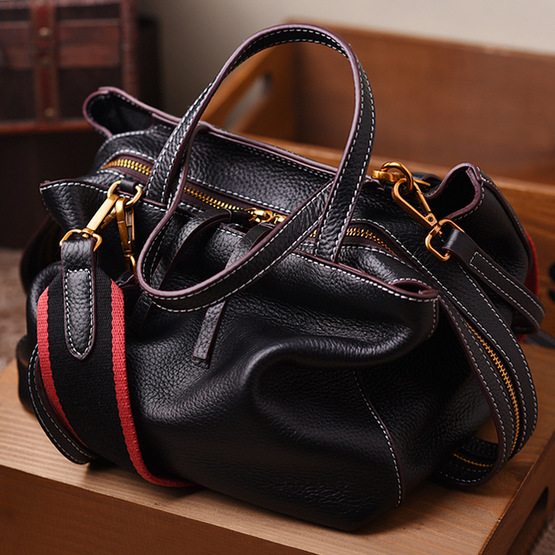 来自【邬漆漆黑嘛嘛】分享的穿衣搭配经验