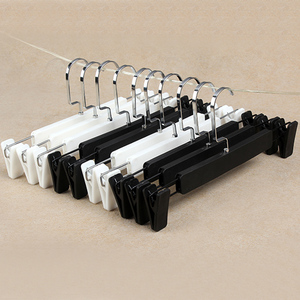 10.22 防滑裙裤夹10个装