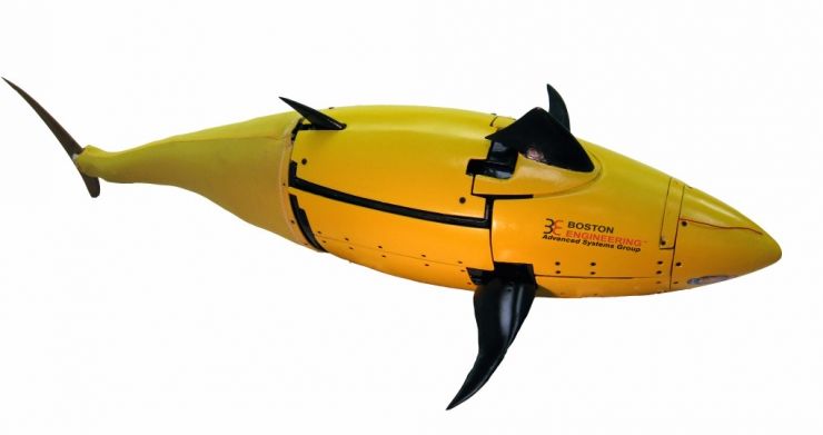 金枪鱼机器人可以巡视海洋;像蛇一样的海洋潜水机器人监控着石油钻塔