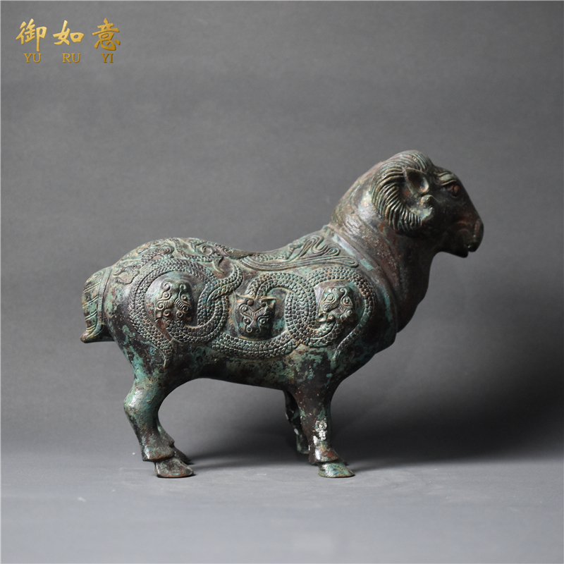 纯铜家用室内供奉香炉圆形大号仿古兽头鼎双龙戏珠三足香炉佛铜炉 纯铜家用室内供奉香炉圆形大号仿古兽头鼎双龙戏珠三足香炉佛铜炉
