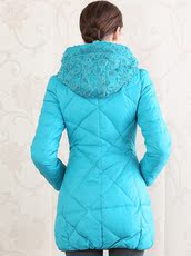 Женские пуховики Истинное исповедание спокойной леди