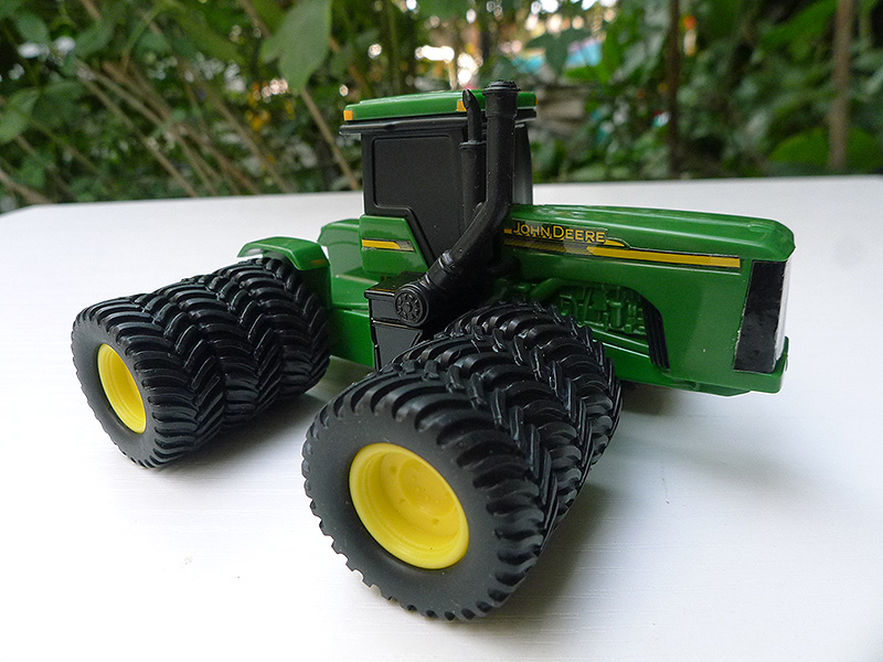 John Deere 4710 Field Sprayer迪尔高脚喷药机农用模型ERTL 1:64