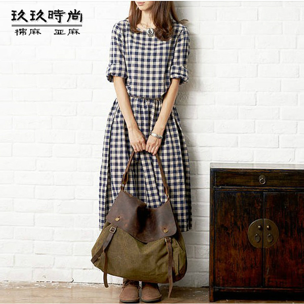 Женское платье 
Женское платье