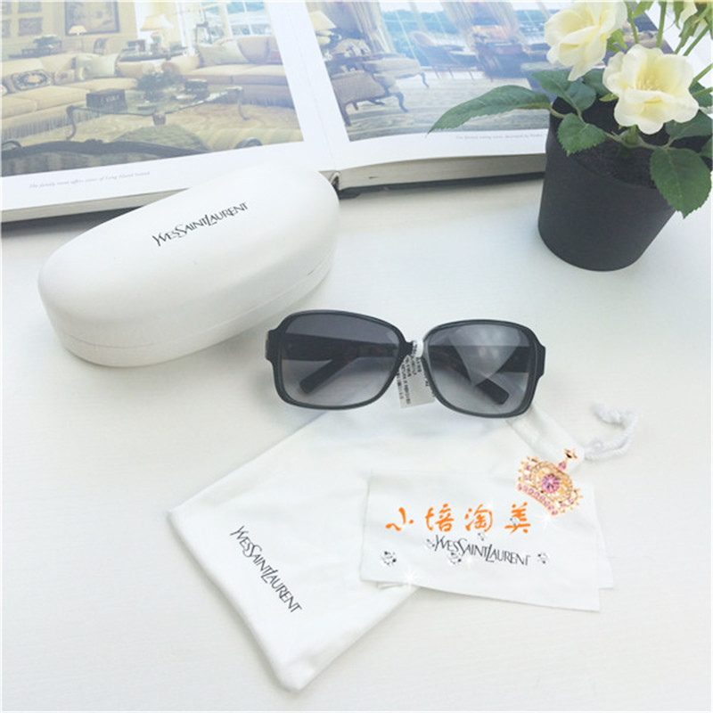 Солнцезащитные очки Yves Saint Laurent YSL 2015 
Солнцезащитные очки Yves Saint Laurent YSL 2015