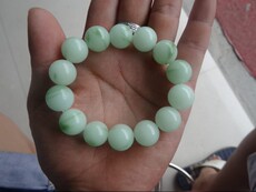 Украшения на руку Светящийся камень оригинальный