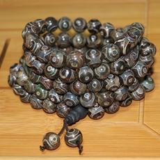 Украшения на руку 108