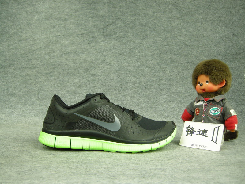 Кроссовки Nike / nike