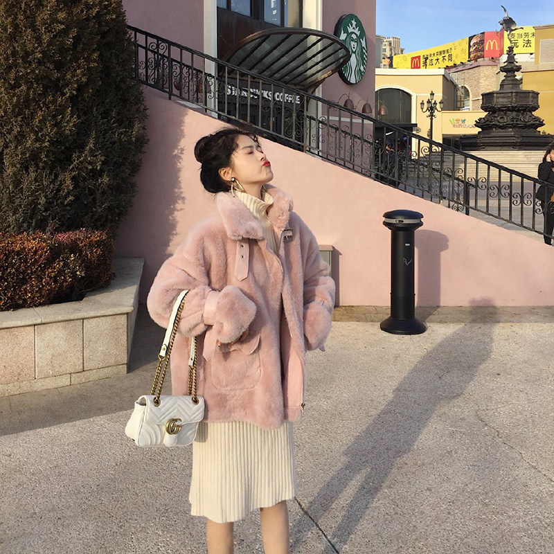 反季特价皮草2020秋冬机车服仿水貂毛绒外套女皮扣皮毛一体大衣女