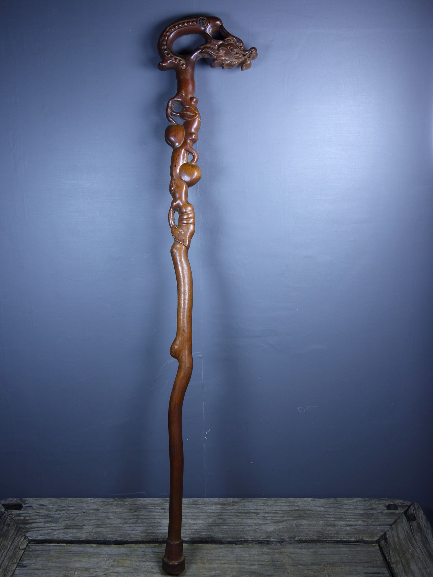 黄杨木镂空雕刻屏风摆件雕刻九龙戏宝图案,直径29,总高37木雕 黄杨木镂空雕刻屏风摆件雕刻九龙戏宝图案,直径29,总高37木雕