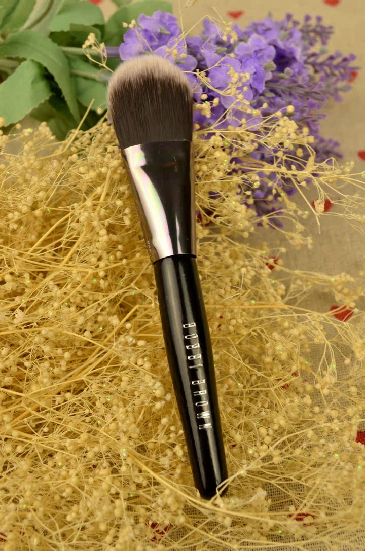 Кисти для макияжа bobbi Кисти для макияжа bobbi