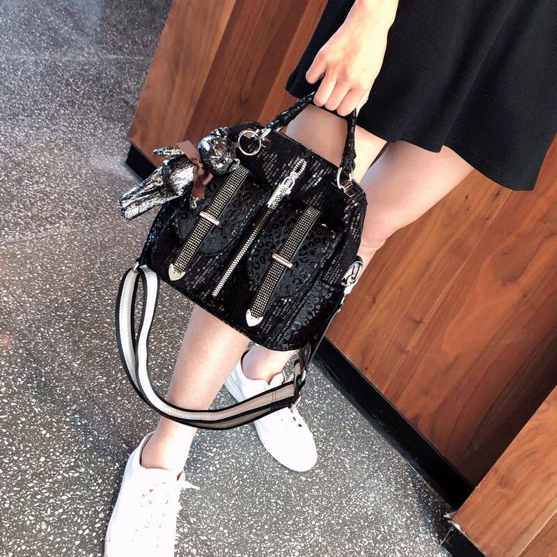 亮片烫钻双肩包女2021新款时尚高级感洋气女士背包斜挎包秋冬包包