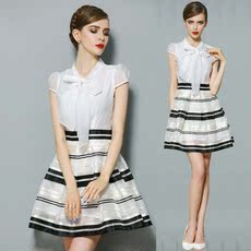 Женское платье 意大利max mara 2015夏新款短袖修身时尚气质真丝连衣裙欧根纱裙