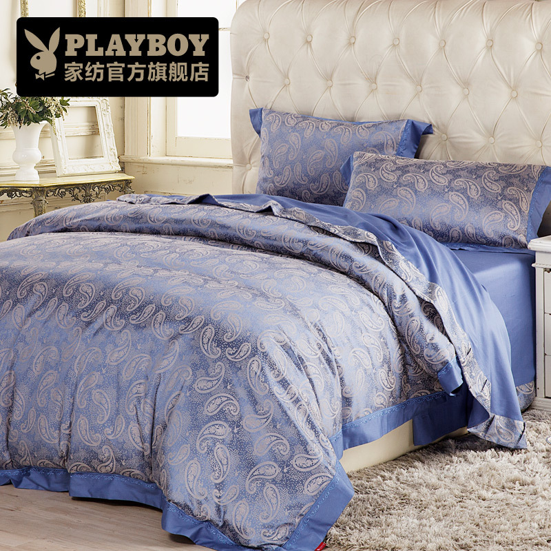 Комплект постельного белья Playboy pbsjt/sm0002
Комплект постельного белья Playboy pbsjt/sm0002