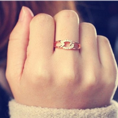 韩版小饰品镀玫瑰金装饰食指戒指女韩国时尚个性创意百搭水钻尾戒