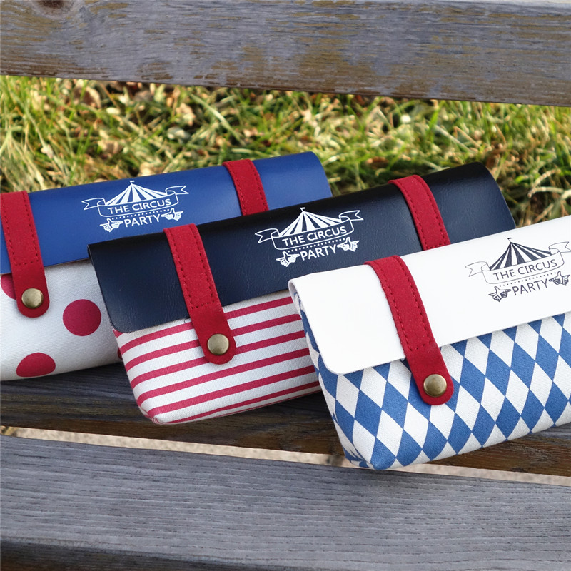 Тканевый пенал Languo
Тканевый пенал Languo