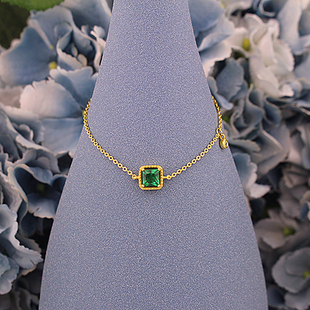 祖母绿宝石手链石原里美_祖母绿宝石手链石原