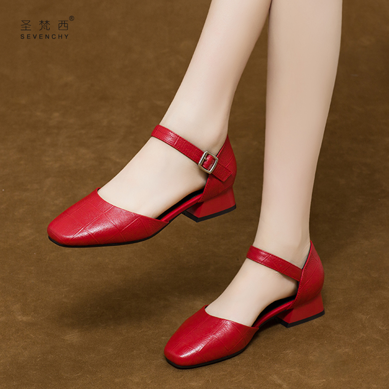 红色平底鞋 2022年新款春夏季平底女鞋子红色半包头凉鞋女单鞋中跟低跟真皮鞋_推荐淘宝好看的红色平底鞋