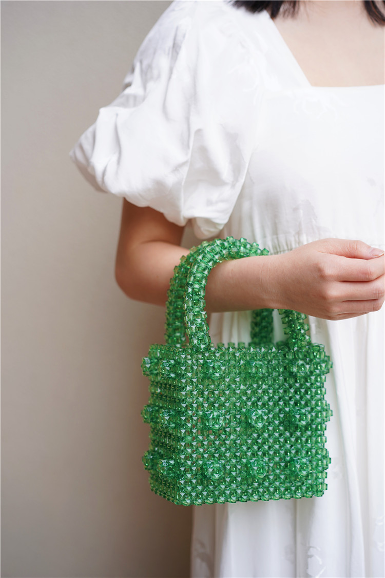 绿色手提包 亚克力盒子串珠包手提小方包透明绿色仙女度假出游法式手工编织包_推荐淘宝好看的绿色手提包