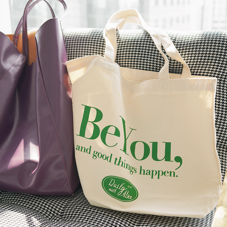 绿色复古包 withAlice “Be you”复古绿色字母帆布包环保购物袋原创收纳百搭_推荐淘宝好看的绿色复古包