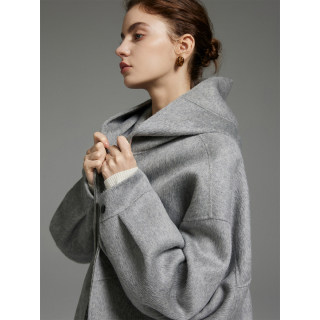 Maojiang purple 100 sheep wool sweater + drawstring double-sided woolen jacket 
Maojiang purple 100 sheep wool sweater + drawstring double-sided woolen jacket