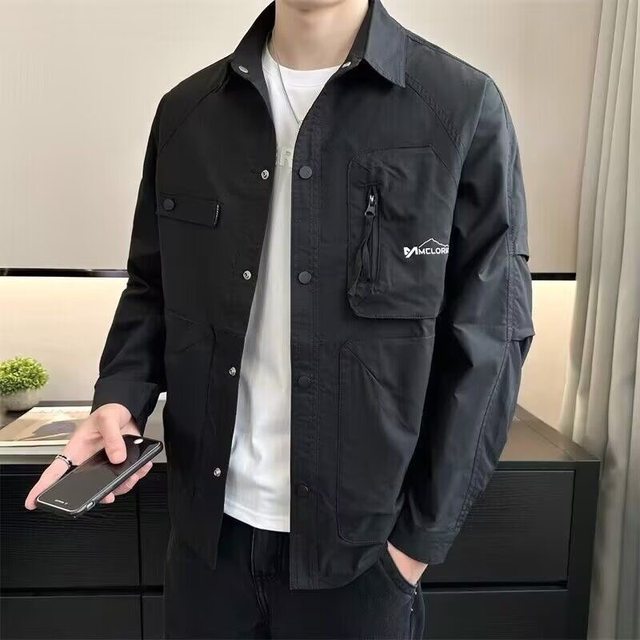 2025 new spring and autumn casual work jacket for men autumn trendy lapel tops large size multi-pocket men's jacket 
2025 new spring and autumn casual work jacket for men autumn trendy lapel tops large size multi-pocket men's jacket