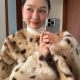 DEAR.XI leopard print closed eyes 2025 autumn and winter versatile warm temperament fur jacket 2350# 
DEAR.XI leopard print closed eyes 2025 autumn and winter versatile warm temperament fur jacket 2350#
