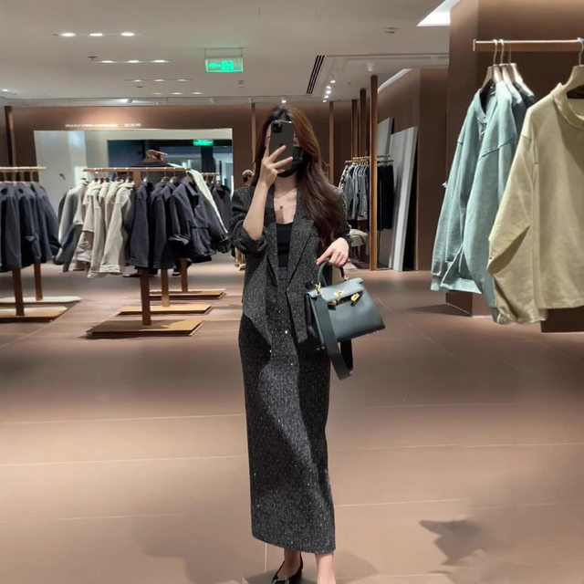 Plus size women's high-end shiny banquet stage blazer and high-waisted slimming slit skirt suit Plus size women's high-end shiny banquet stage blazer and high-waisted slimming slit skirt suit