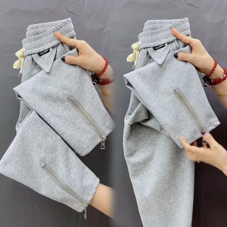 High -waisted Korean Martyrs Pants Jancong Pants Skin Zipper
 High -waisted Korean Martyrs Pants Jancong Pants Skin Zipper