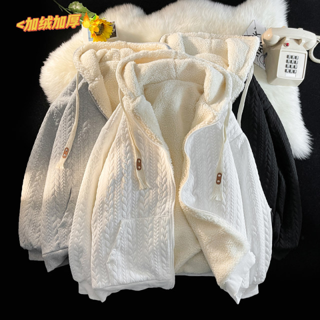 Lamb plush jacket men's Japanese plush plush thickened couple hooded tops Hong Kong style loose autumn and winter cardigan sweater Lamb plush jacket men's Japanese plush plush thickened couple hooded tops Hong Kong style loose autumn and winter cardigan sweater